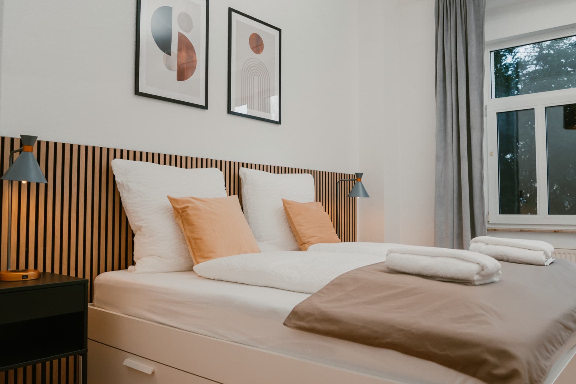 Schlafzimmer view 1